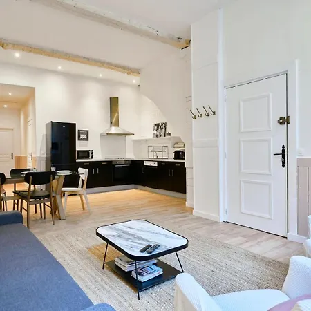 Old Lille: Charming Renovated Apartment Exterior photo